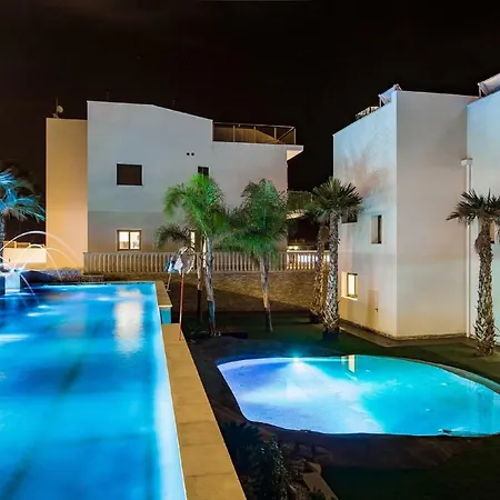 Villa Calma Holiday Villas