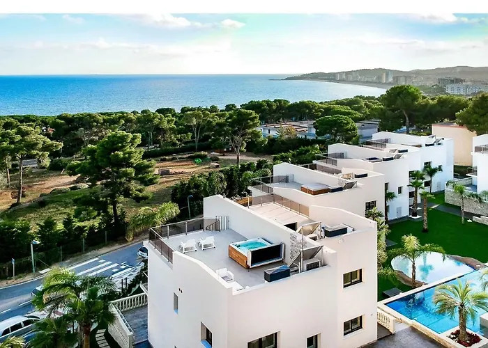 Calma Holiday Villas ヴィラ